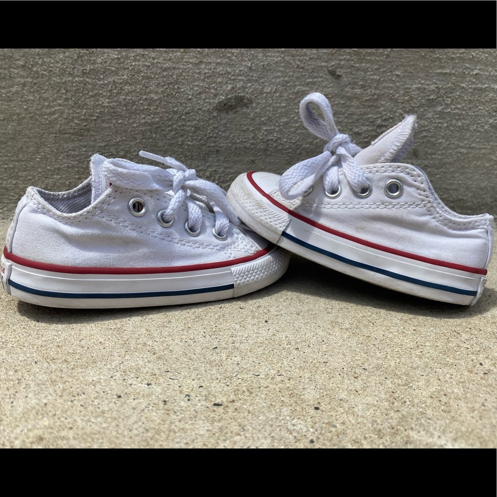 Baby Chuck Taylor’s
